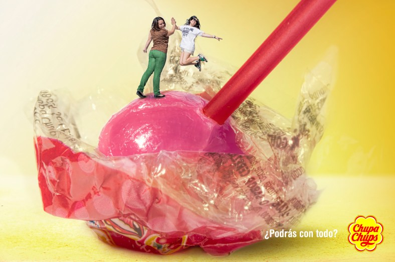 Xupaxups 04 Monikarla